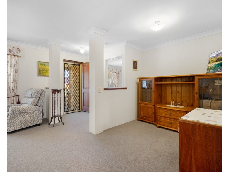 390 Westfield Road, Seville Grove WA 6112