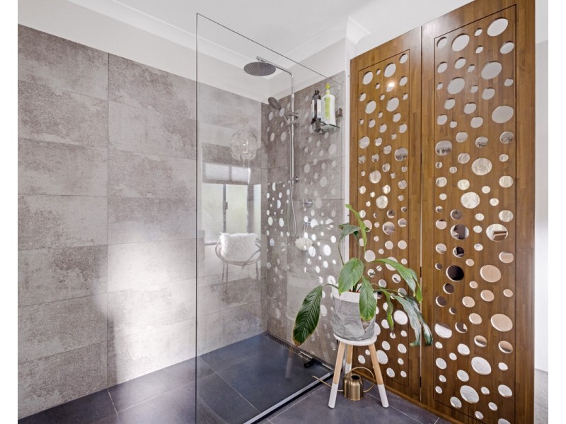 16 Albens Vale, Roleystone WA 6111