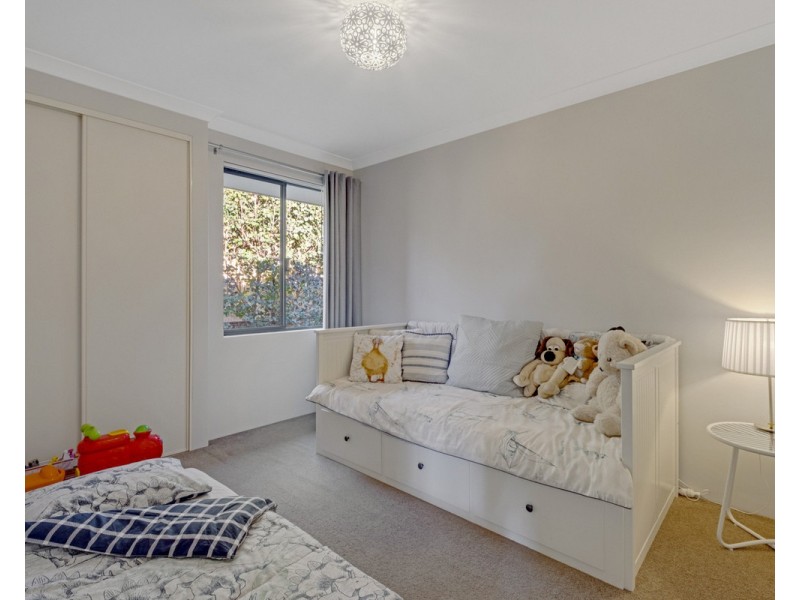 16 Albens Vale, Roleystone WA 6111