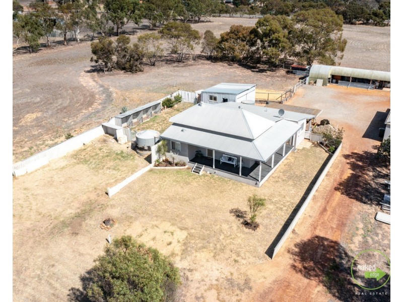 33 Quadrant Street, Pingelly WA 6308