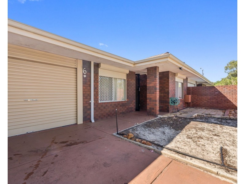 6/140 Cammillo Road, Camillo WA 6111