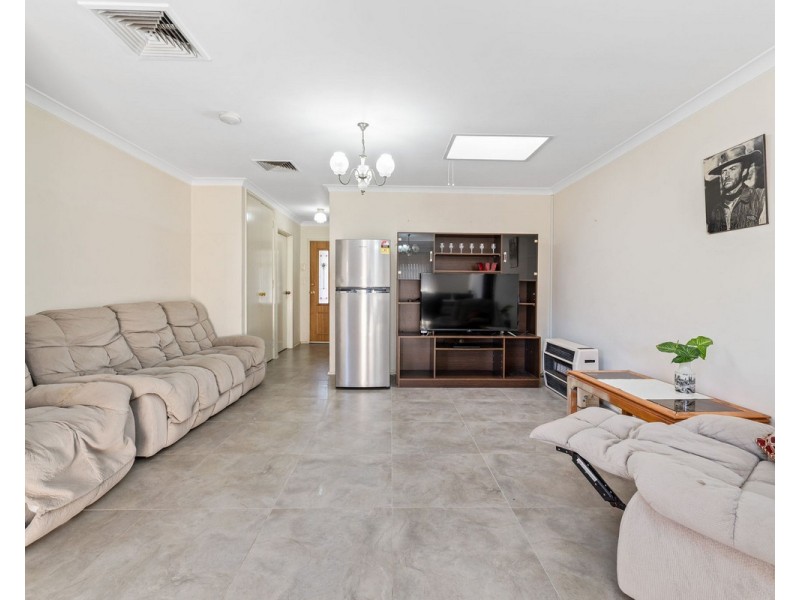 6/140 Cammillo Road, Camillo WA 6111