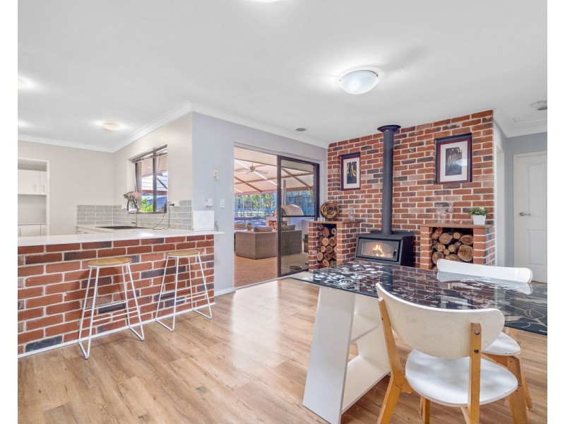 72 Wallangarra Drive, Bedfordale WA 6112