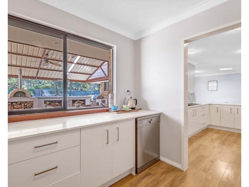 72 Wallangarra Drive, Bedfordale WA 6112