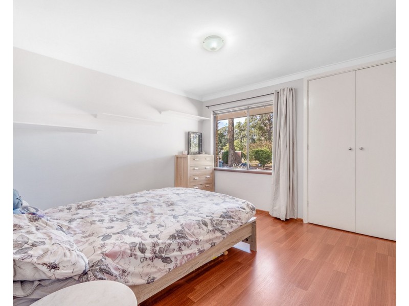 72 Wallangarra Drive, Bedfordale WA 6112