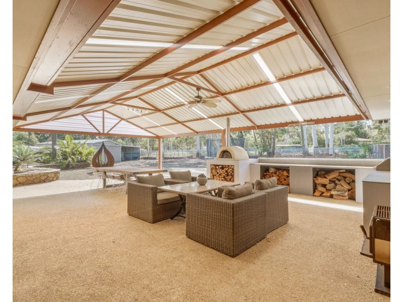 72 Wallangarra Drive, Bedfordale WA 6112