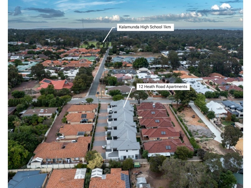 6/12 Heath Road, Kalamunda WA 6076