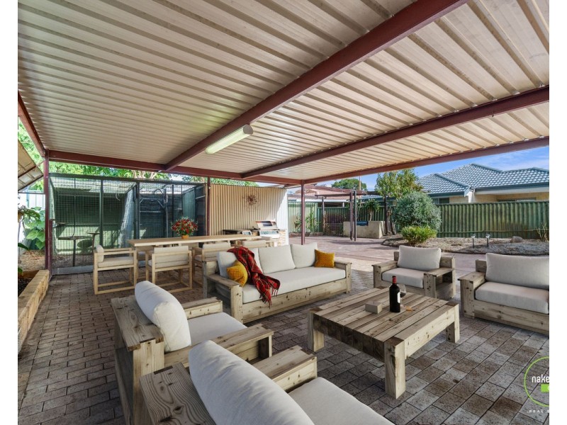 11 Crossford Street, Thornlie WA 6108