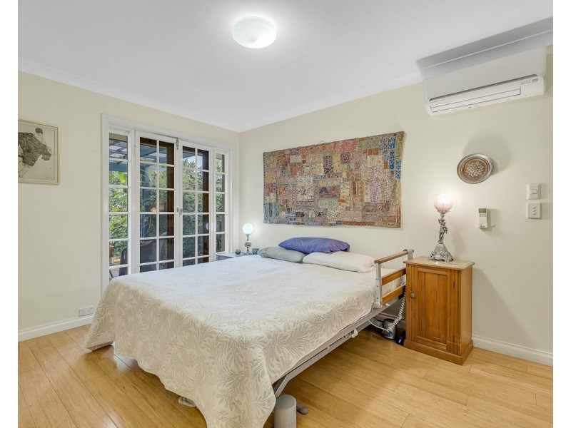 9 Masefield Avenue, North Lake WA 6163