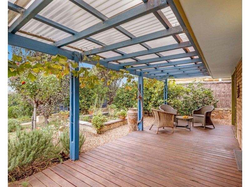 9 Masefield Avenue, North Lake WA 6163