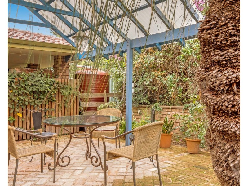 9 Masefield Avenue, North Lake WA 6163