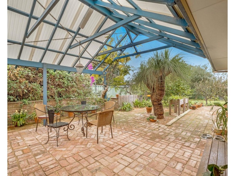 9 Masefield Avenue, North Lake WA 6163