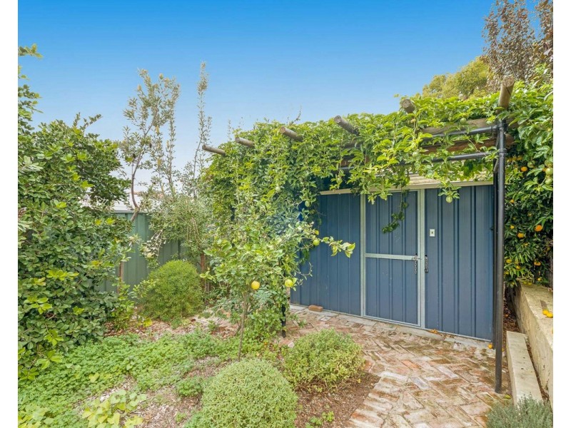 9 Masefield Avenue, North Lake WA 6163