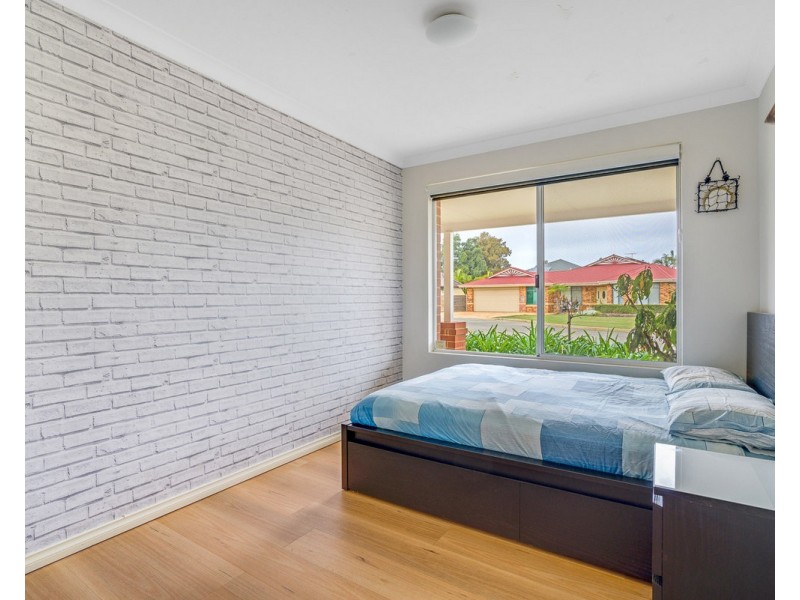 16 Inveraray Close, Canning Vale WA 6155