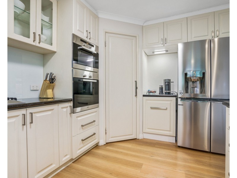 16 Inveraray Close, Canning Vale WA 6155