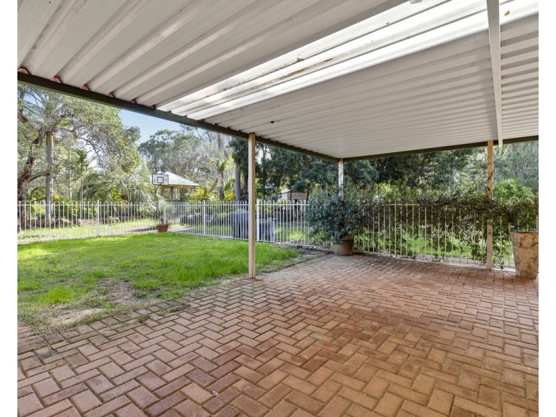 32 Kylie Road, Roleystone WA 6111