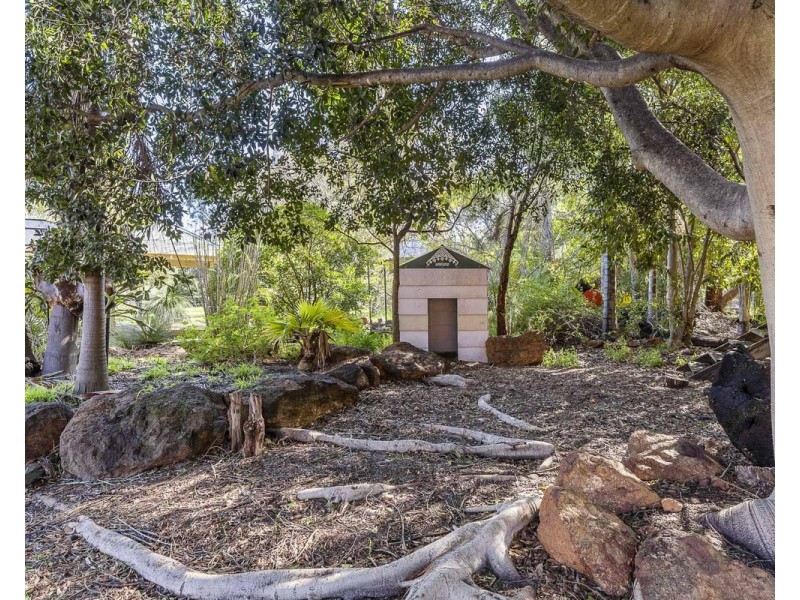 32 Kylie Road, Roleystone WA 6111