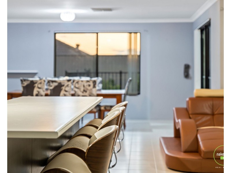 67 Benalla Crescent, Byford WA 6122