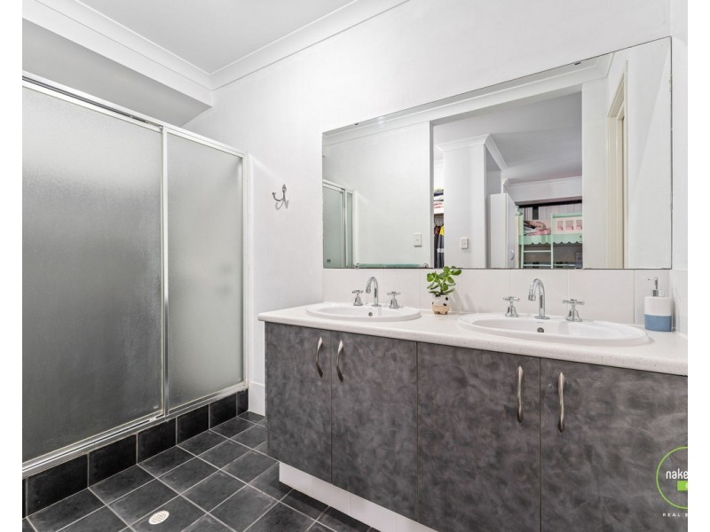 67 Benalla Crescent, Byford WA 6122