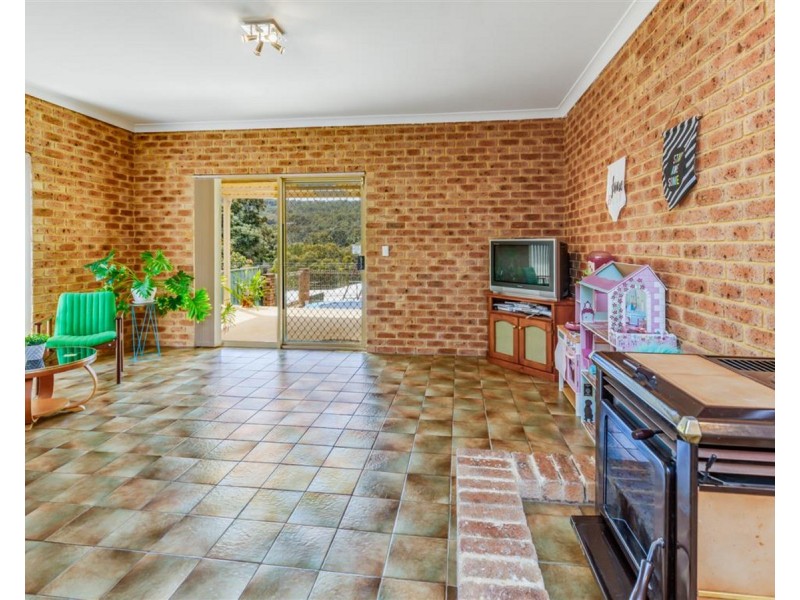 34 Jade Street, Mount Richon WA 6112