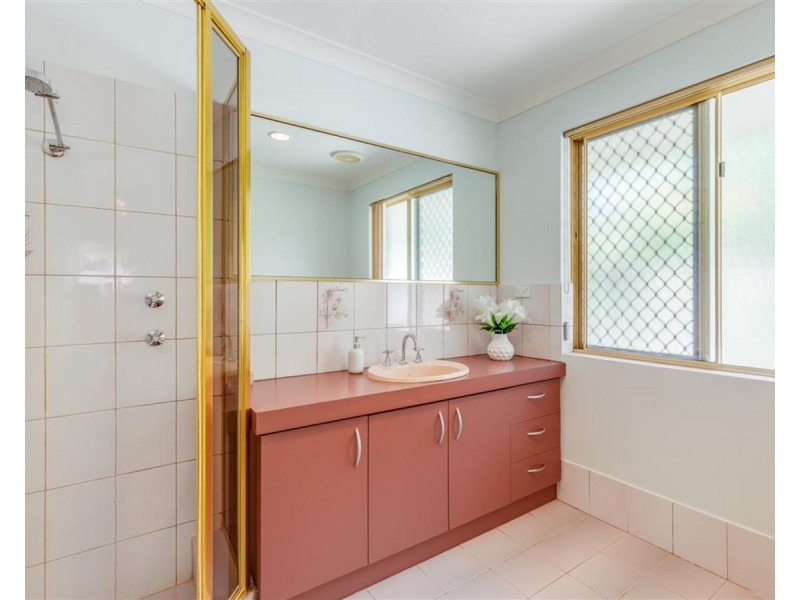 34 Jade Street, Mount Richon WA 6112