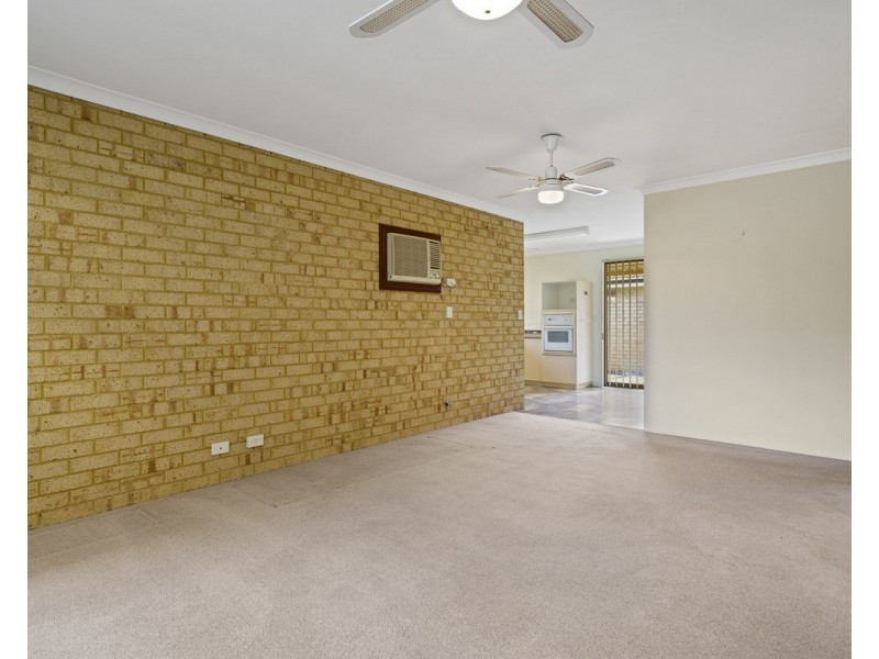 10A Locksley Avenue, Armadale WA 6112