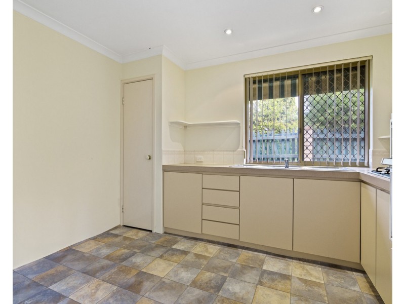 10A Locksley Avenue, Armadale WA 6112