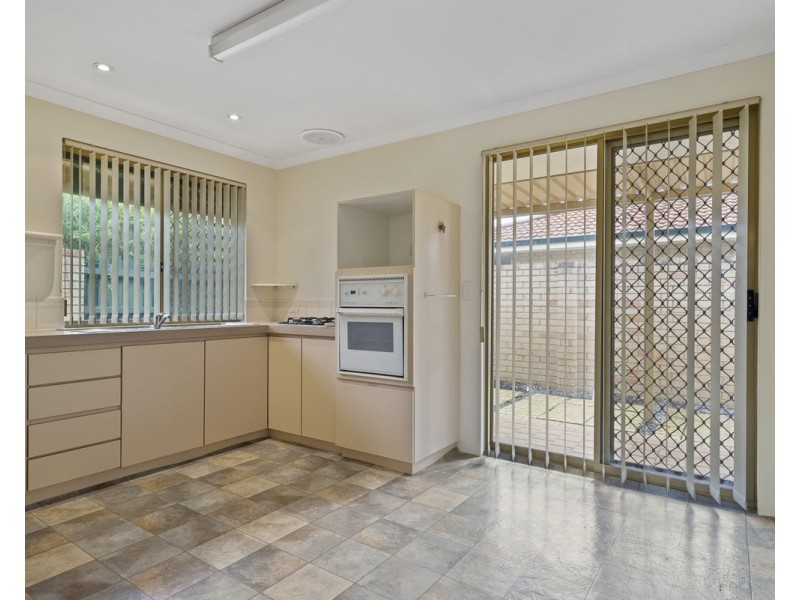 10A Locksley Avenue, Armadale WA 6112