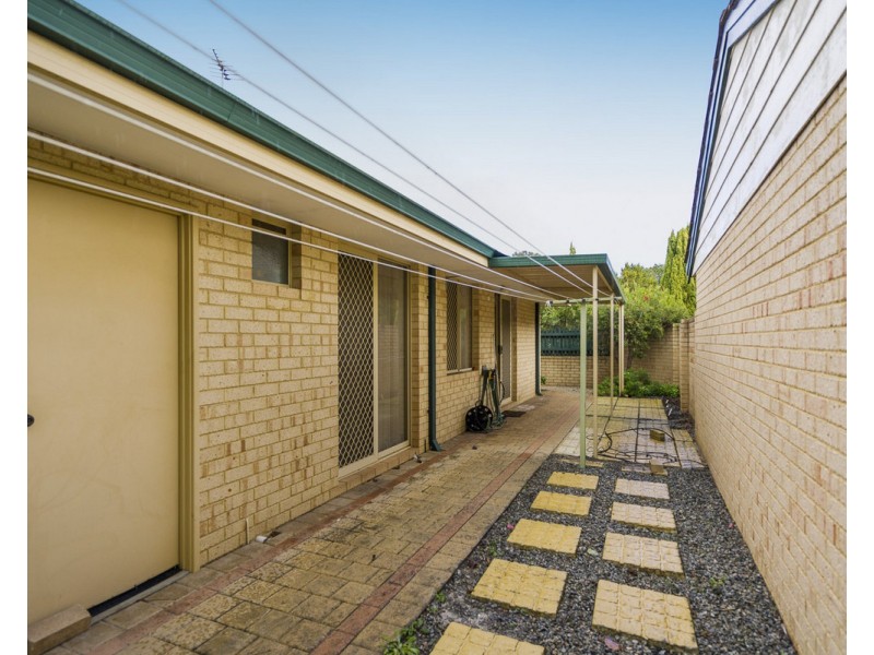 10A Locksley Avenue, Armadale WA 6112