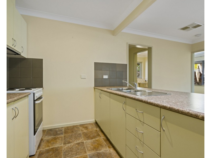 22 Ryland Road, Kelmscott WA 6111