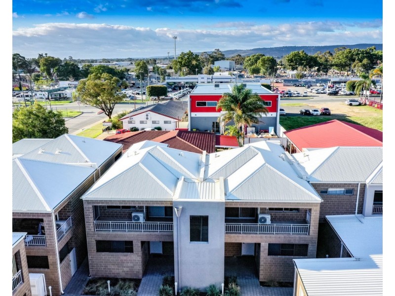 18/8 Blackburn Street, Maddington WA 6109