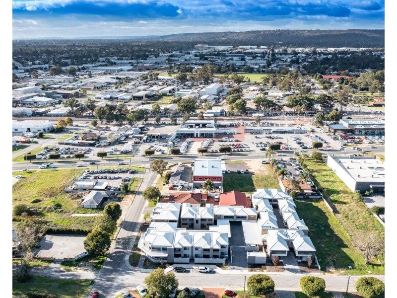 18/8 Blackburn Street, Maddington WA 6109