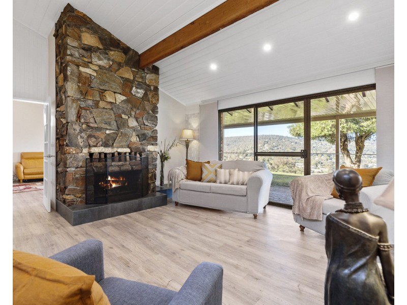 24 Grade Road, Kelmscott WA 6111