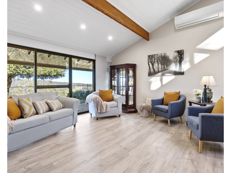 24 Grade Road, Kelmscott WA 6111