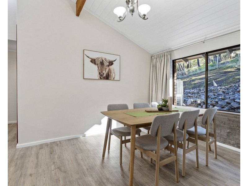 24 Grade Road, Kelmscott WA 6111