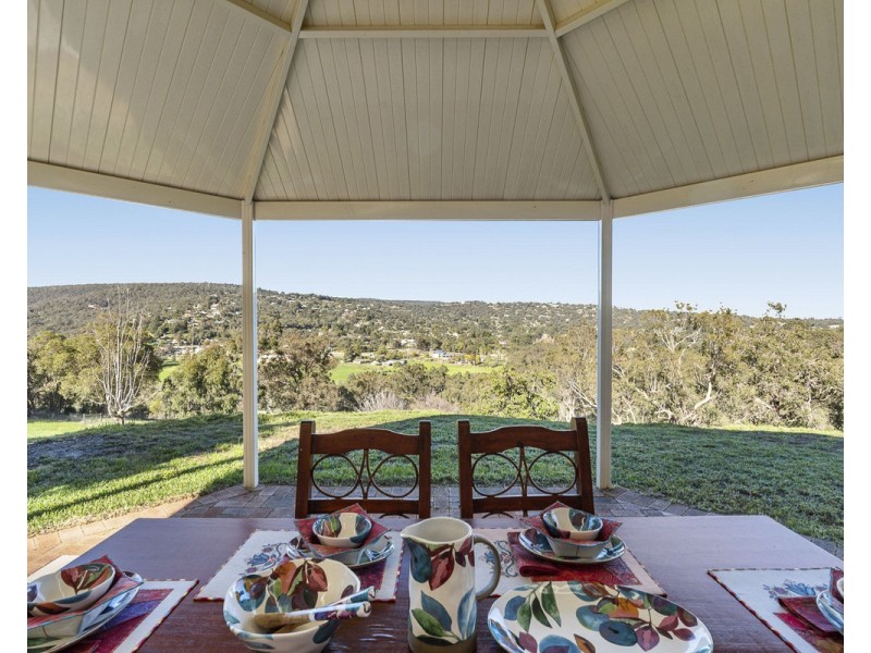 24 Grade Road, Kelmscott WA 6111