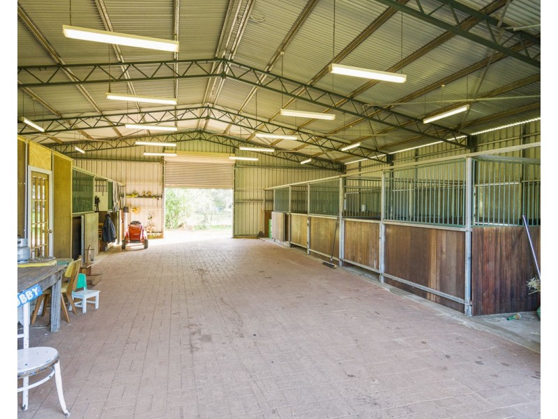 3 Tower Road, Roleystone WA 6111