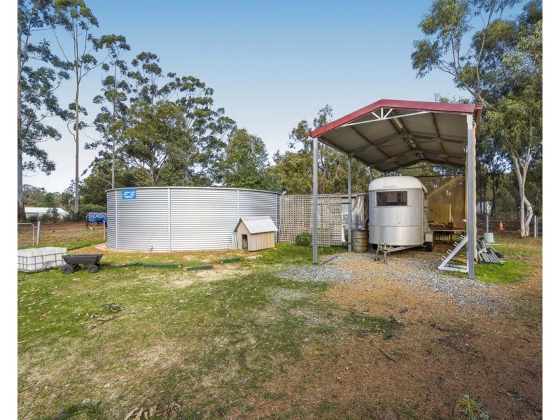 3 Tower Road, Roleystone WA 6111