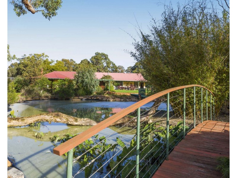 3 Tower Road, Roleystone WA 6111