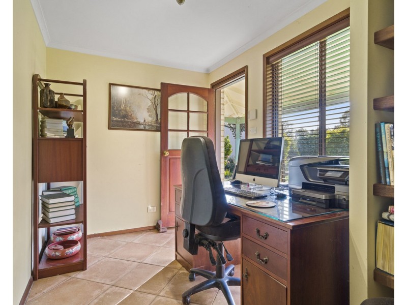 3 Tower Road, Roleystone WA 6111