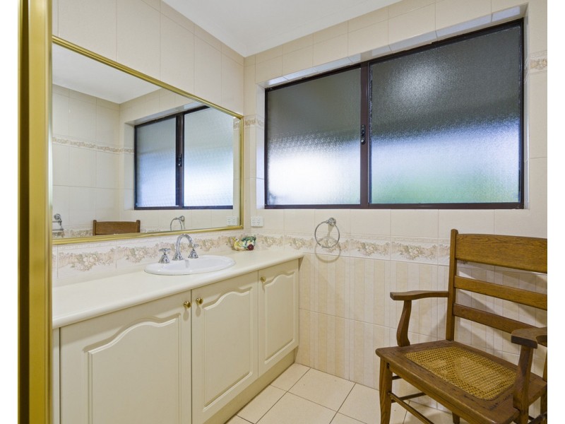 3 Tower Road, Roleystone WA 6111