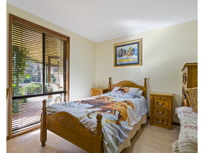 3 Tower Road, Roleystone WA 6111