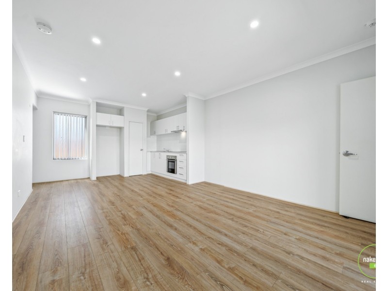 17/8 Blackburn Street, Maddington WA 6109