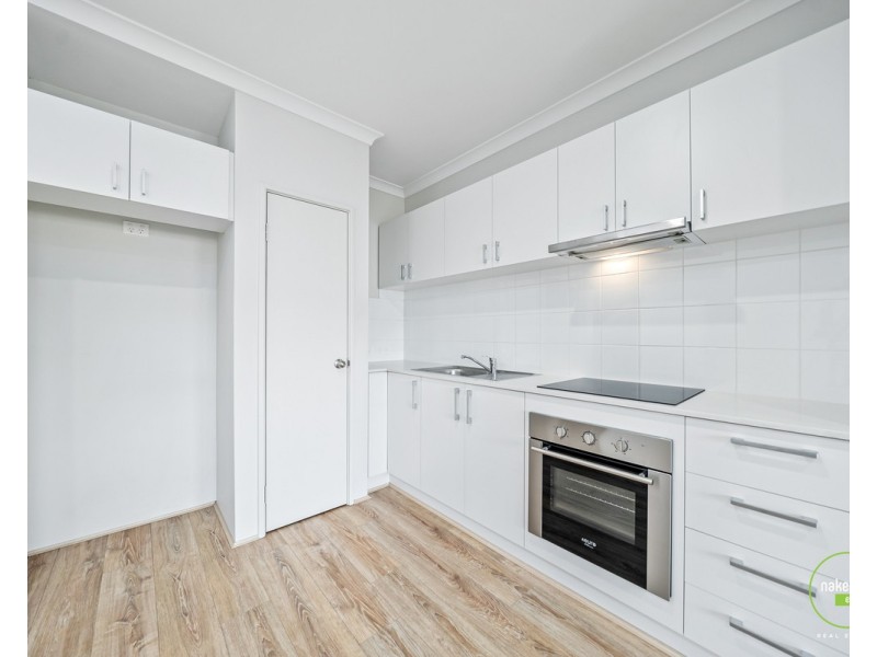 17/8 Blackburn Street, Maddington WA 6109