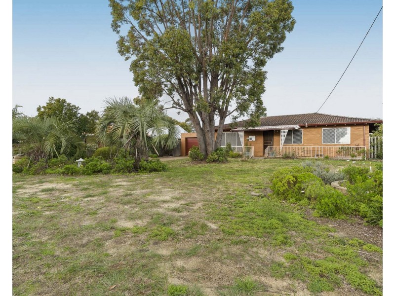 20 Durnsford Way, Camillo WA 6111