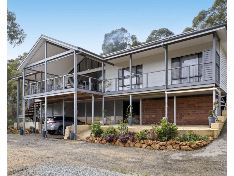 39 Urch Road, Roleystone WA 6111