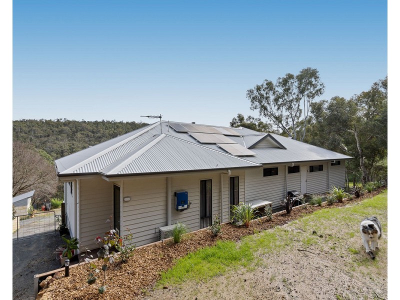 39 Urch Road, Roleystone WA 6111