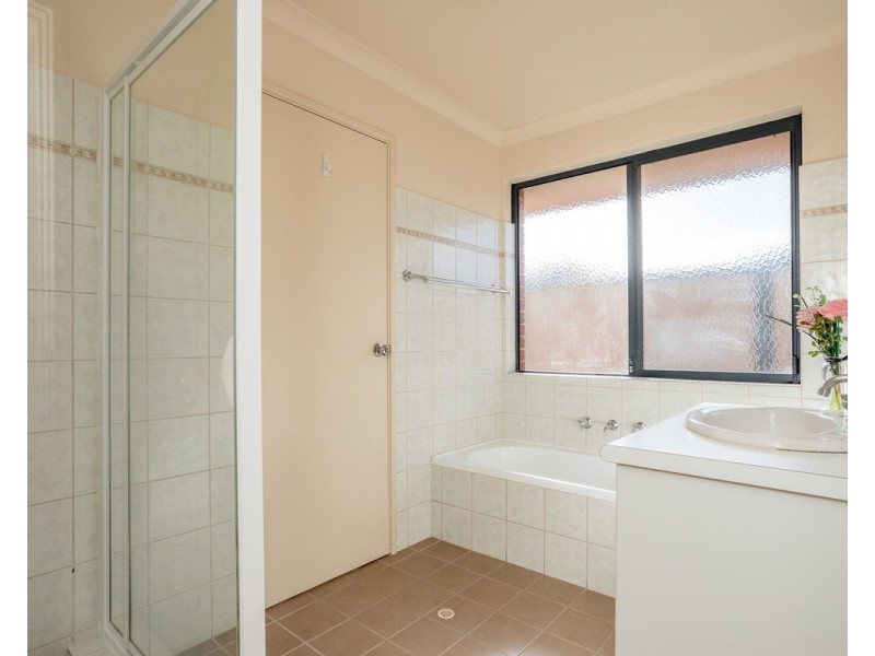 2/33 Gillen Way, Success WA 6164