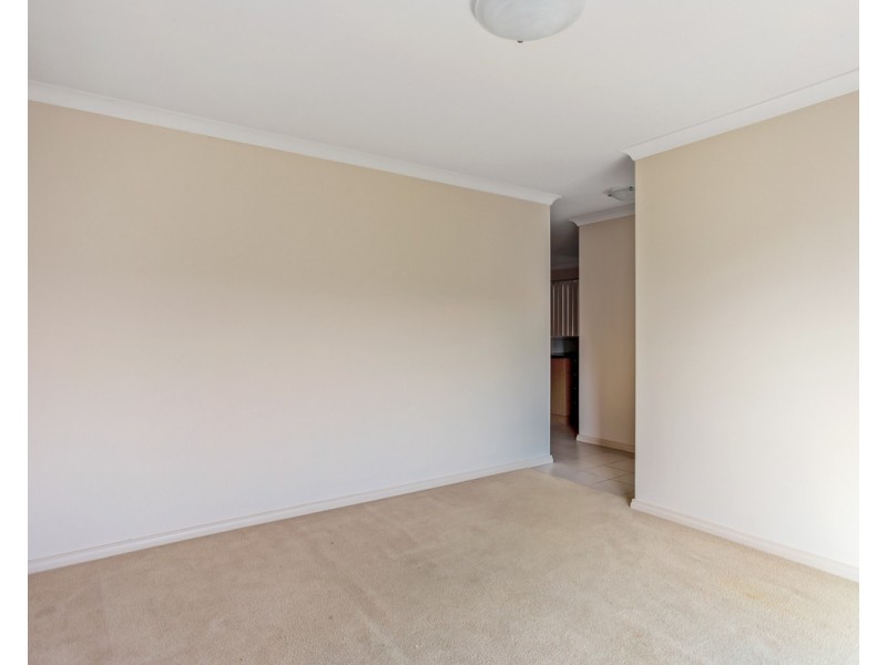 2/33 Gillen Way, Success WA 6164