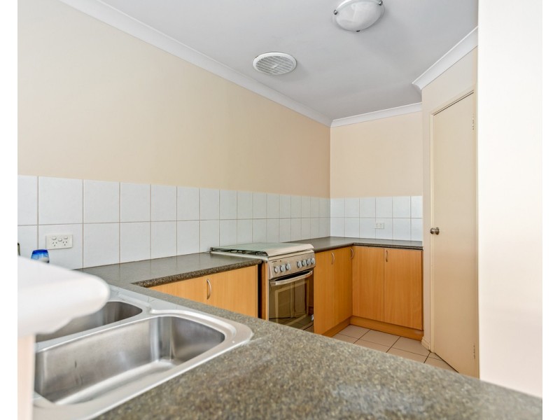 2/33 Gillen Way, Success WA 6164